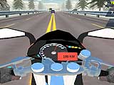Скоростное шоссе: водитель мотоцикла